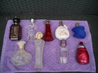 9 lege parfumflesjes