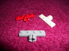 - Lego - 13 Koppelplaatjes 4x1 -