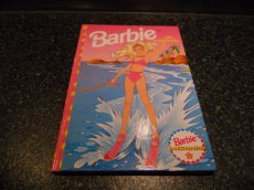 - Boek - Barbie op vakantie -