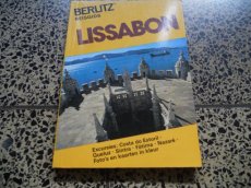 - Boek - Reisgids Lissabon -