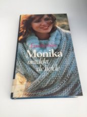 Boek / Eva Rachlin - Monica ontdekt de liefde