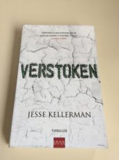 Boek / Jesse Kellerman - Verstoken