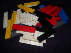 - Lego " 3034 " 78 2x8 plaatjes -